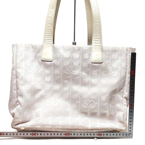 Chanel Pink Travel Line Tote - Picture 2 of 9